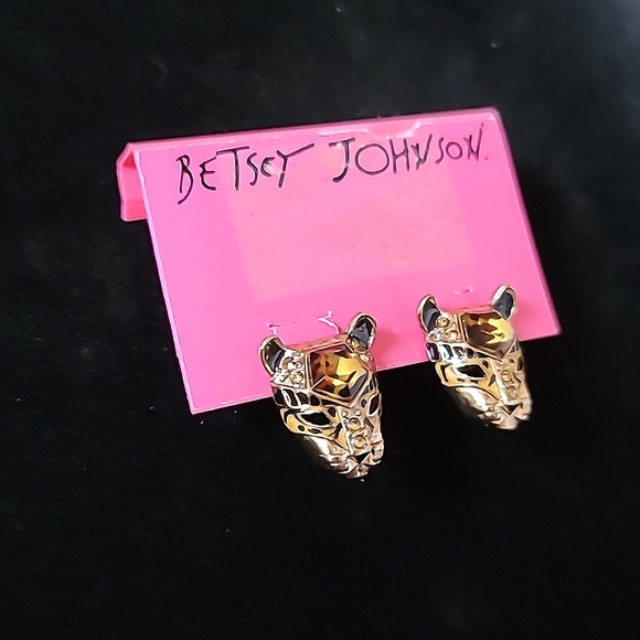 New Vintage! BETSEY JOHNSON Hollywood Glam Collection Tiger Head Stud Earrings. - Picture 4 of 6